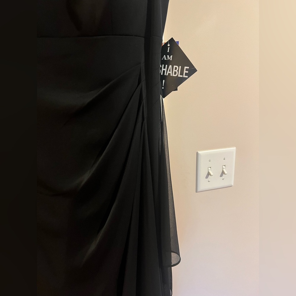 R&M Richards Black Beaded Evening Dress - Picture 7 of 9